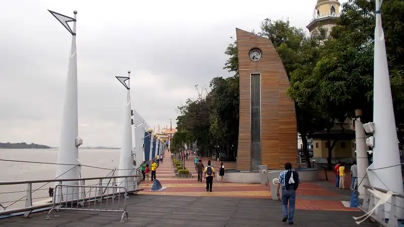 Melacon promenade in Guayaquil