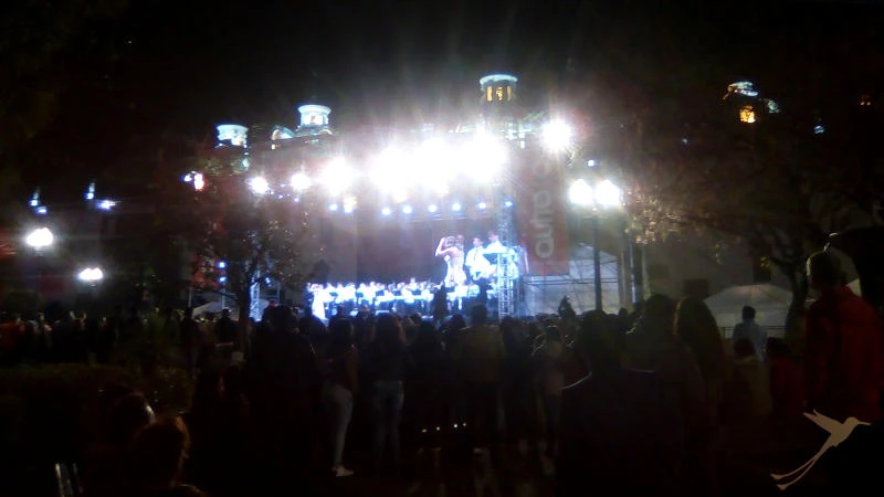One of the main attractions of the Quito Fiestas are the serenades on Plaza Grande.