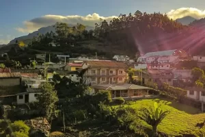 town of Isinlivi