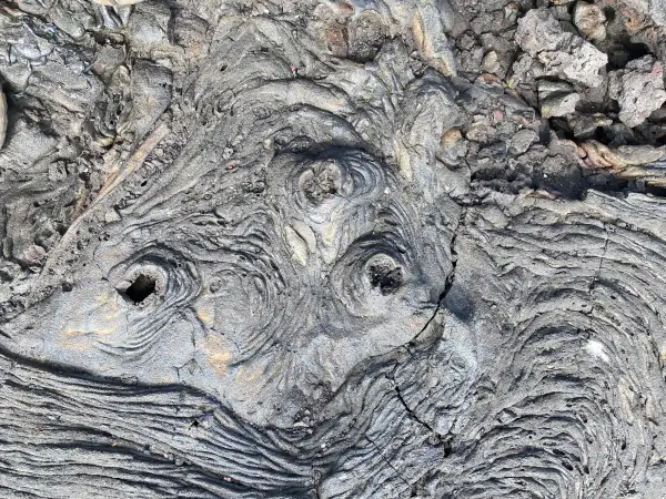 the lava landscape at Sullivan Bay on Santiago island looks like on the moon