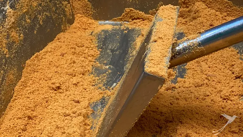 for mixing panela a big shovel is used