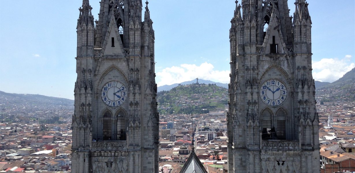 Basilica del Voto Nacional Quito