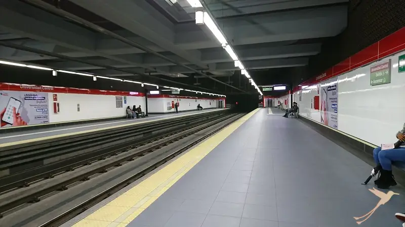 platform of the Metro of Quito