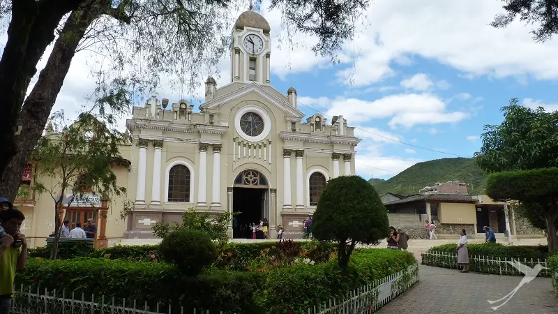 Park with church in Vilcabamba