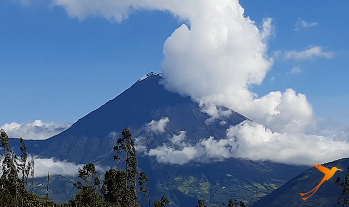 volcano Tungurahua quito trip