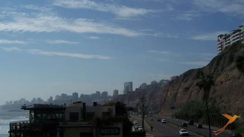 road along the coast of Lima