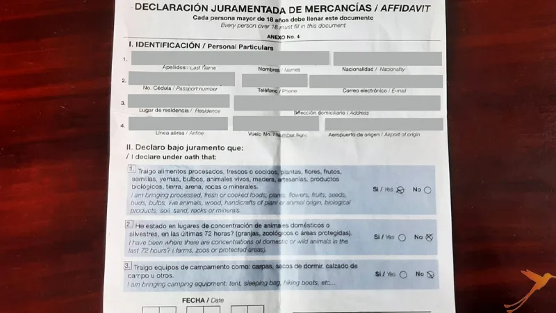 document declaration entering Galapagos