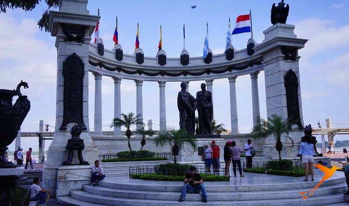 Monument Bolivar Martin Guayaquil
